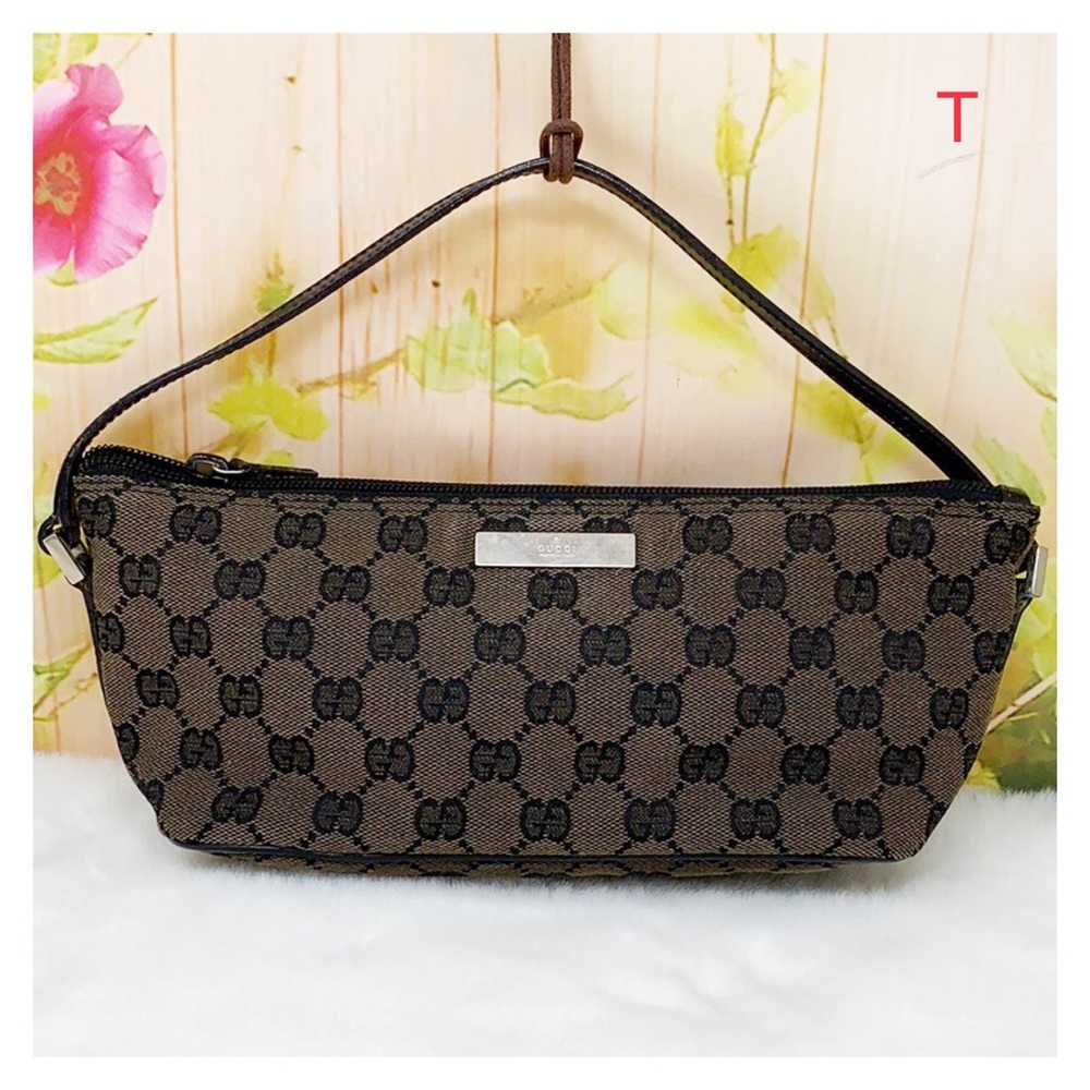 Authentic Gucci Pochette Bag